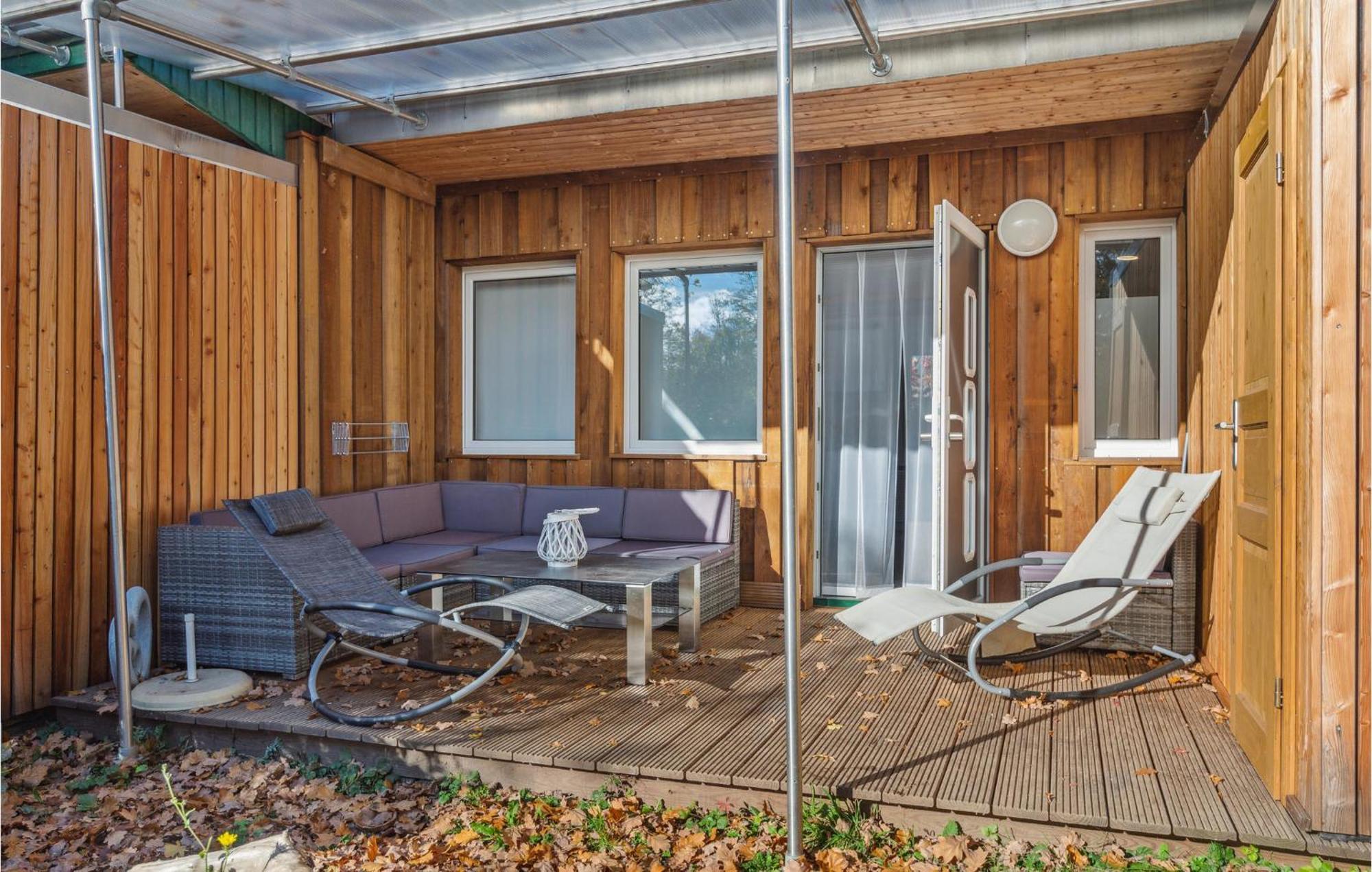 Nice Home In Zeulenroda-Triebes With Sauna エクステリア 写真